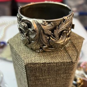 Vintage, silver tone, foliage cuff bracelet with security chain